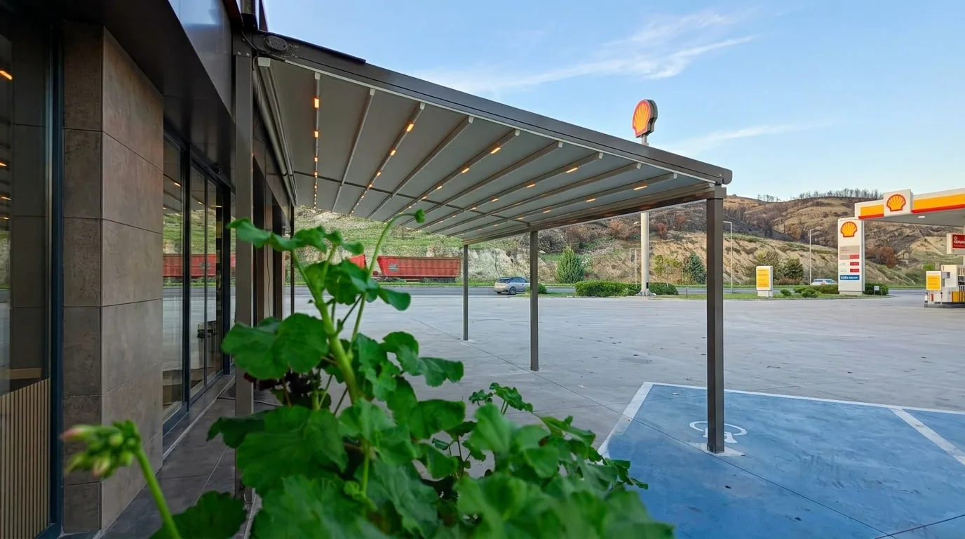 Ticari alanda pergola tente uygulaması, proje görünümü 13